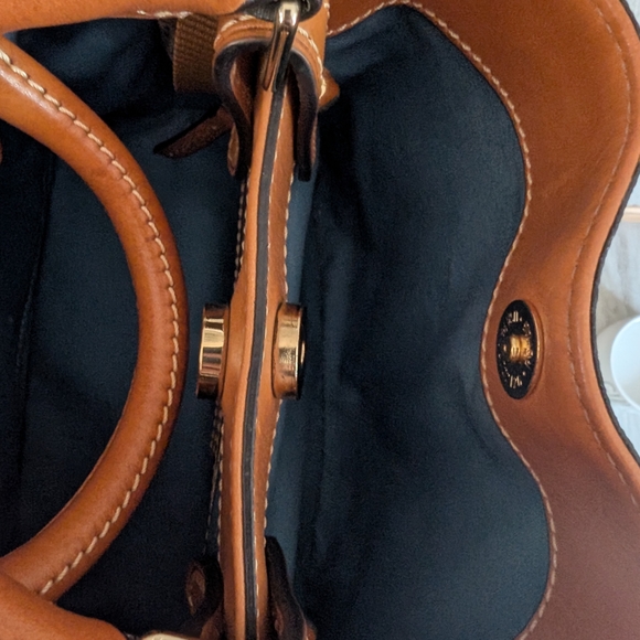Dooney & Bourke Montego Mini Barlow - Picture 15 of 16